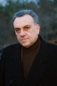 Vincent Curatola