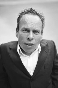 Warwick Davis