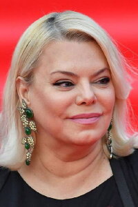 Yana Poplavskaya