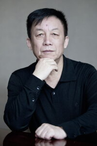 Yi Zhong-Tian