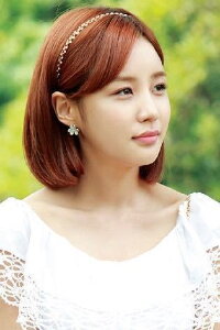 Yoon Jin-yi