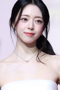 YUNA