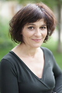 Yvette Caldas