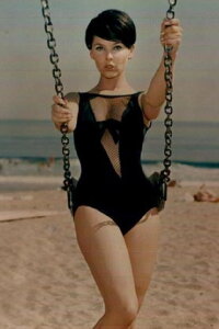 Yvonne Craig