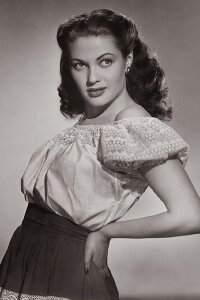 Yvonne De Carlo