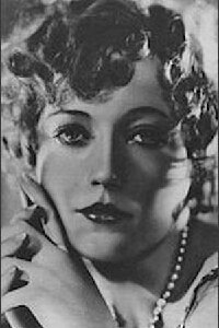 Yvonne Vallée