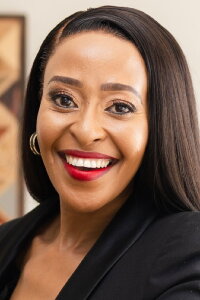 Zandile Msutwana
