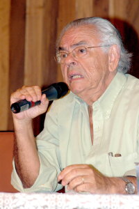 Zelito Viana