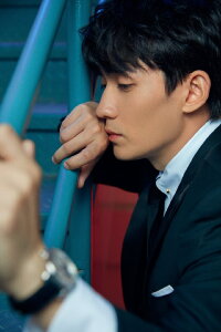 Zhu Yilong