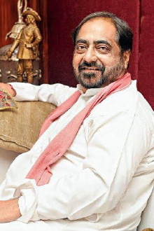 Aamir Raza Husain
