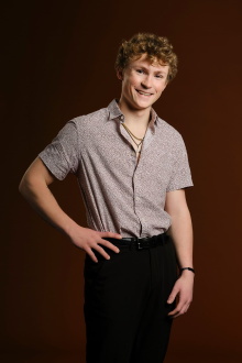 Aaron Valentine
