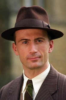 Anthony Howell