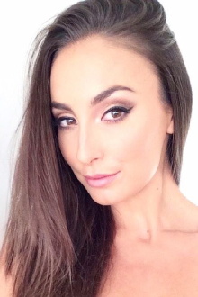 Bree Robertson
