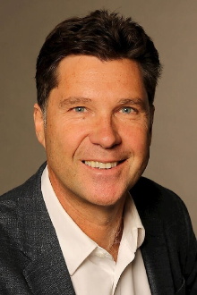 Cameron Stewart