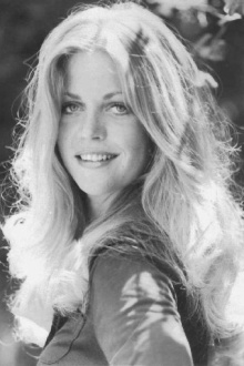 Candice Rialson