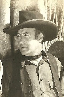 Carl Mathews