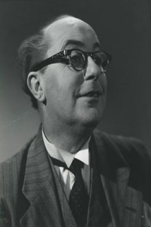 Charles Tharnæs