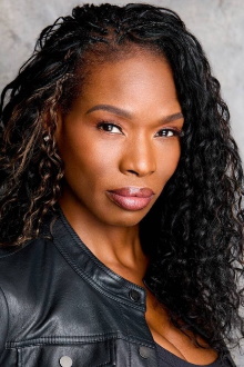 Dazelle Yvette
