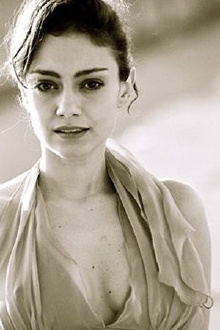 Elena Arvigo