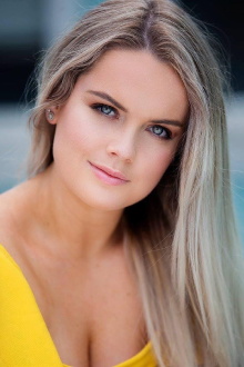 Emily stratten