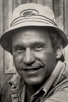 Floyd Levine