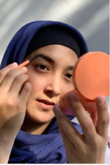 Hayria Lontoh