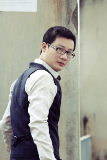 Hoàng Bách