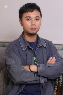 Jhi-Han Yu