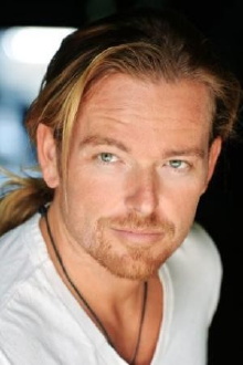 Jonathan Scarfe