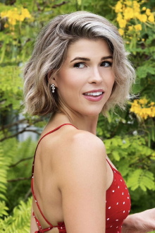 Julia Rae