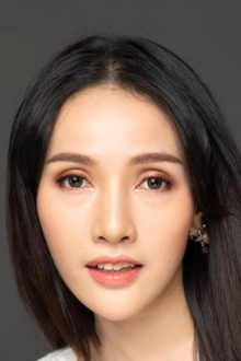 Kunying Amornrat Charoenpornrungsakul