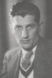 Leon Khodja-Einatov