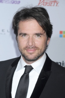 Matthew Settle