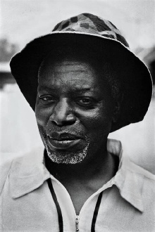 Mwezé Ngangura