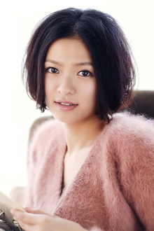 Nana Eikura