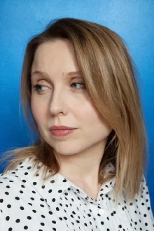 Polly Findlay