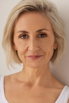 Renee Lyons
