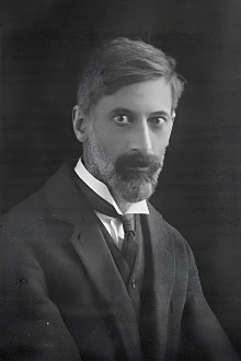 Robert W. Paul