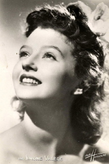 Simone Valère