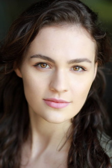 Sophie Skelton