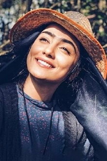 Yasaman Moavi