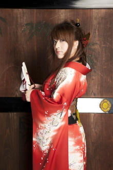 Yuko Suzuhana