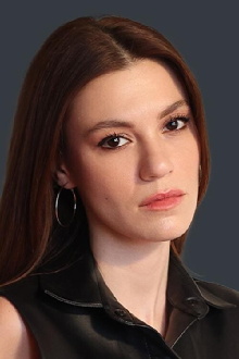 Yüsra Geyik