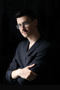 Adam Oros