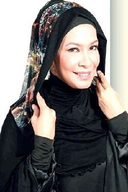 Aida Khalida