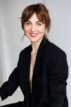 Alba Loureiro