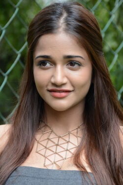 Anaika Soti