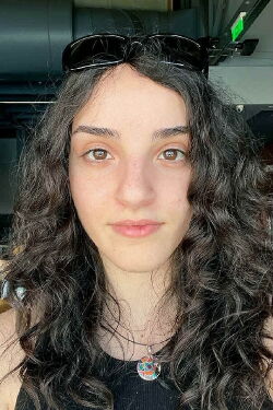 Antonia Halavazi