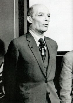 António Lopes Ribeiro