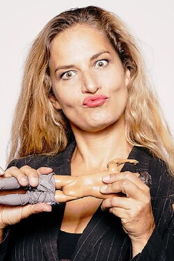 Ariane Müller